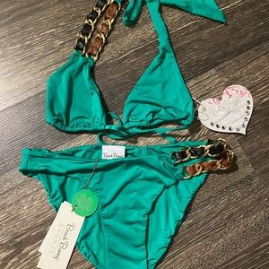 Beach Bunny Miss Know It All Bikini